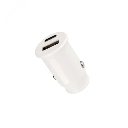 Автозарядка в прикуриватель АЗУ USB-A+USB-C 2.4 A белая — фото изделия