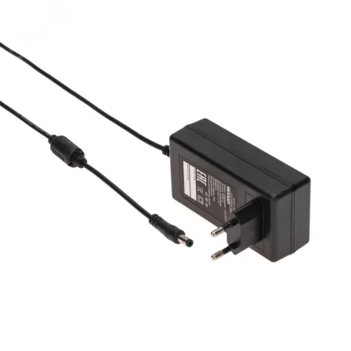 Источник питания 110-220 V AC/5 V DC 3 А 15 W с DC разъемом подключения 5.5х2.1, без влагозащиты (IP23) — фото изделия